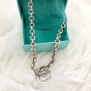 🚫sold🚫Tiffany & Co Atlas Toggle Necklace